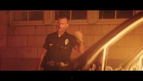 洛城夜巡,霓虹闪烁下的城市光影之旅  第2张